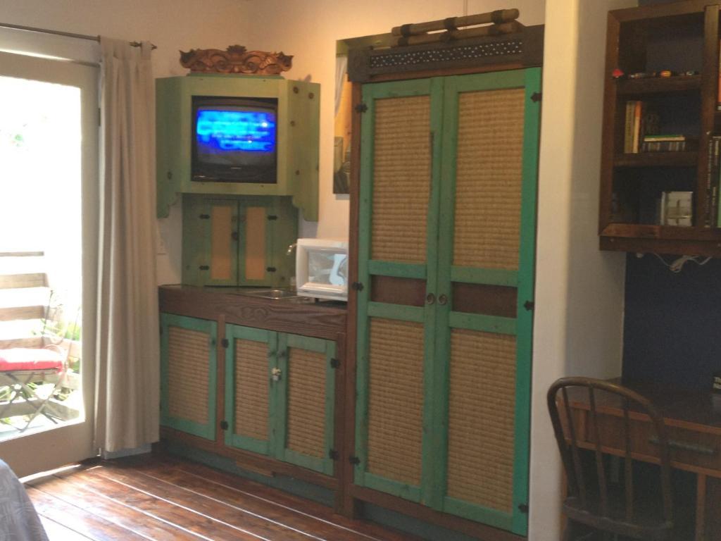 Les Artistes Inn Дел Мар Стая снимка
